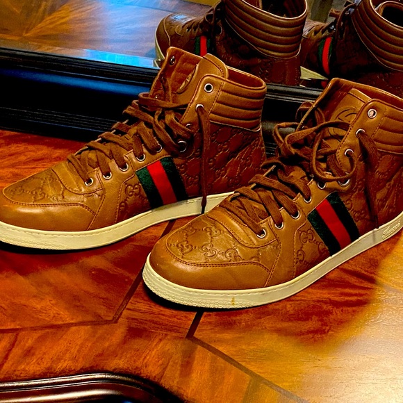 Gucci Brown High-Top Sneakers with Red and Green Stripes - Picture 1 of 3